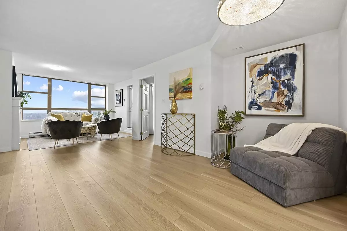 Richmond, BC V6Y 4B5,8297 Saba RD #1503