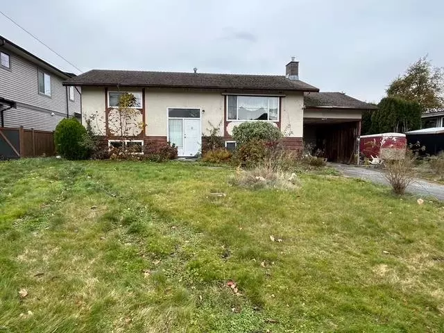 Chilliwack, BC V2R 2Z7,6577 Fern ST