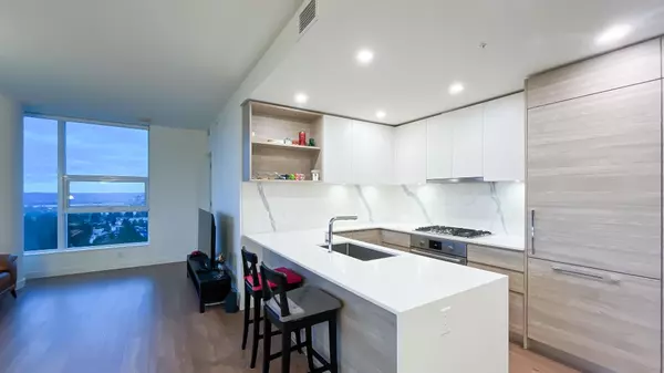 595 Austin AVE #1704, Coquitlam, BC V3K 0G7