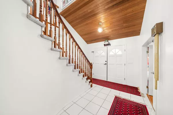 Surrey, BC V3S 6A5,15104 85a AVE