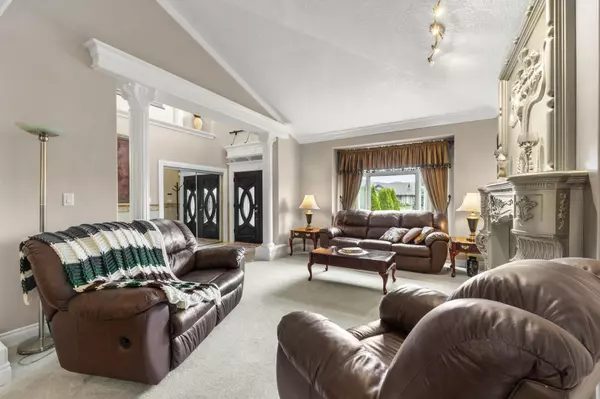 Chilliwack, BC V2R 0A3,44414 Mclaren DR