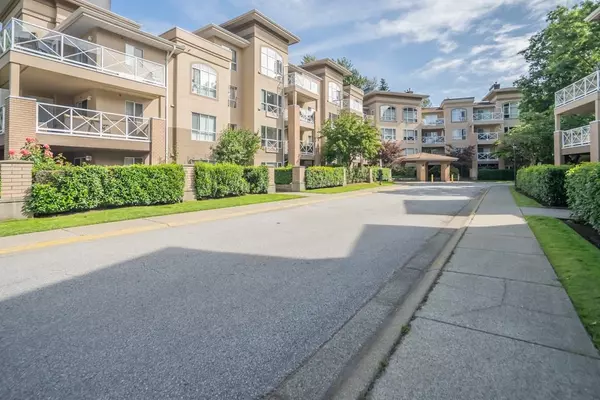 Port Coquitlam, BC V3C 6J8,2551 Parkview LN #308