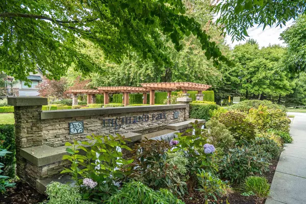 Surrey, BC V3S 7Y6,2501 161a ST #252