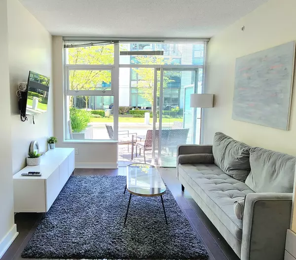 Vancouver, BC V6J 0E5,1777 7th AVE #105