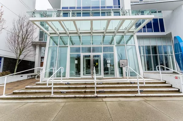 Burnaby, BC V5J 0J3,5051 Imperial ST #407