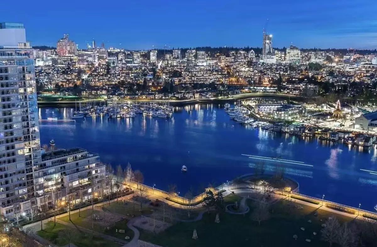 Vancouver, BC V6Z 3E6,583 Beach CRES #2606