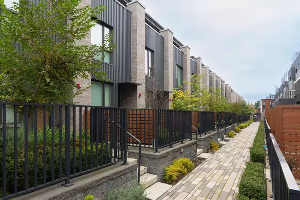 805 W 49th AVE #173, Vancouver, BC V5Z 0A1