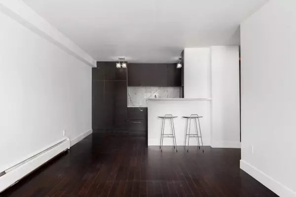 Vancouver, BC V5T 1E5,774 Great Northern WAY #315