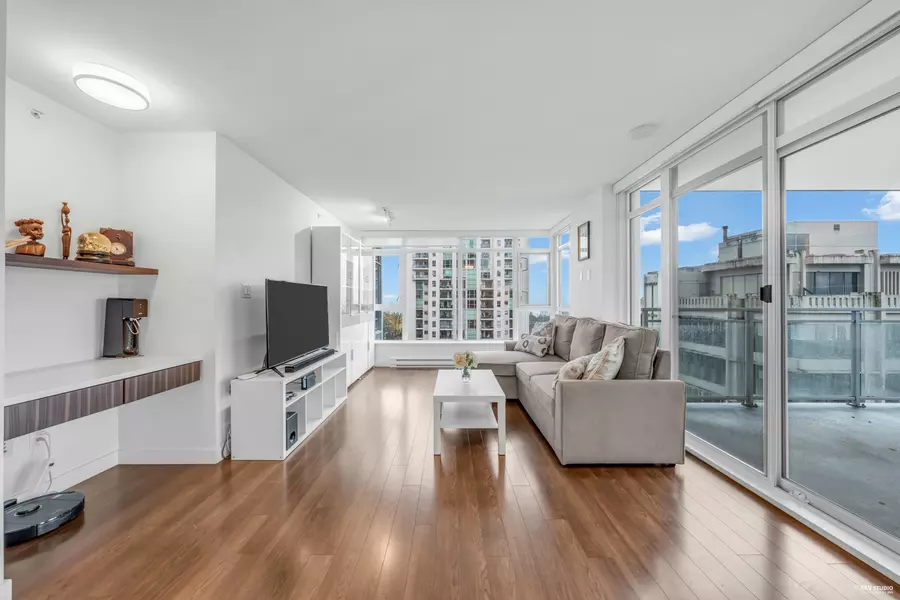 608 Belmont ST #903, New Westminster, BC V3M 0G8