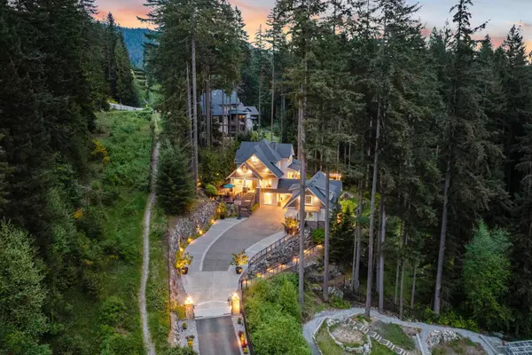 Anmore, BC V3H 0A3,1462 Crystal Creek DR