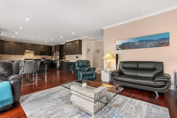 Coquitlam, BC V3E 0E1,1336 Marguerite ST