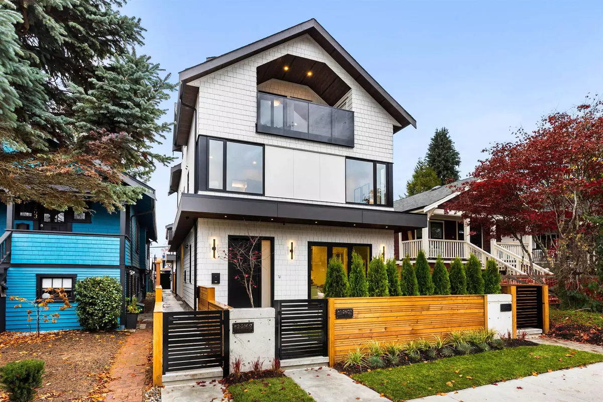 Vancouver, BC V5K 1R1,2607 Dundas ST #1