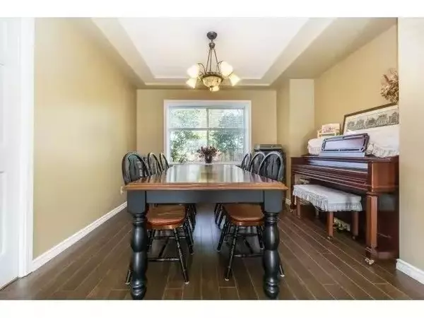 Surrey, BC V4N 1K7,15821 106a AVE