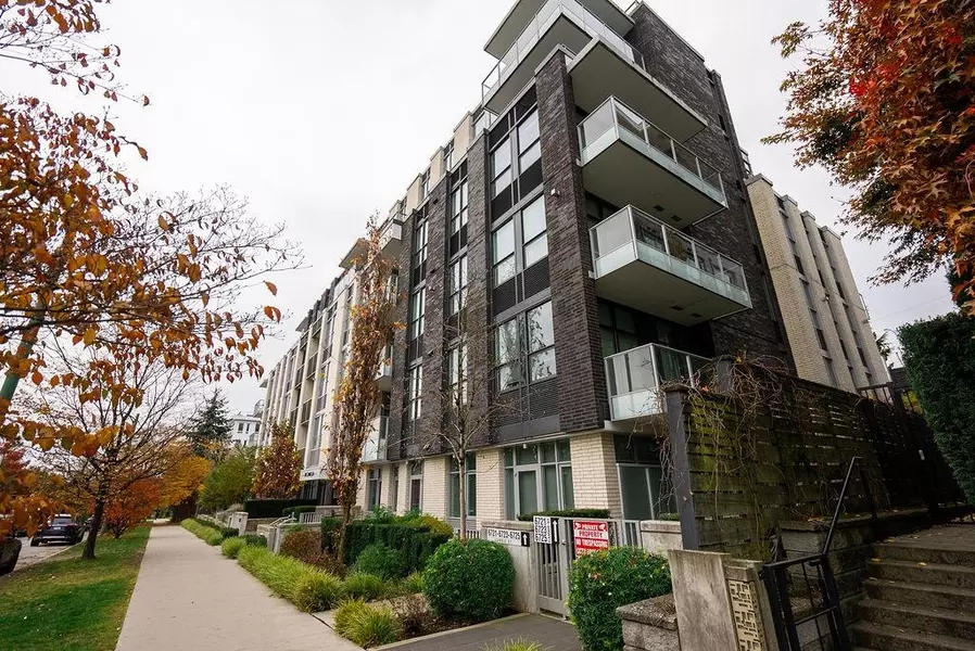 6733 Cambie ST #401, Vancouver, BC V6P 3H1