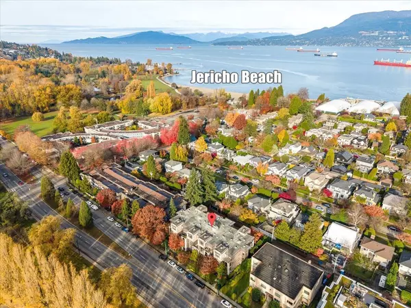 Vancouver, BC V6R 1P8,3839 W 4th AVE #306