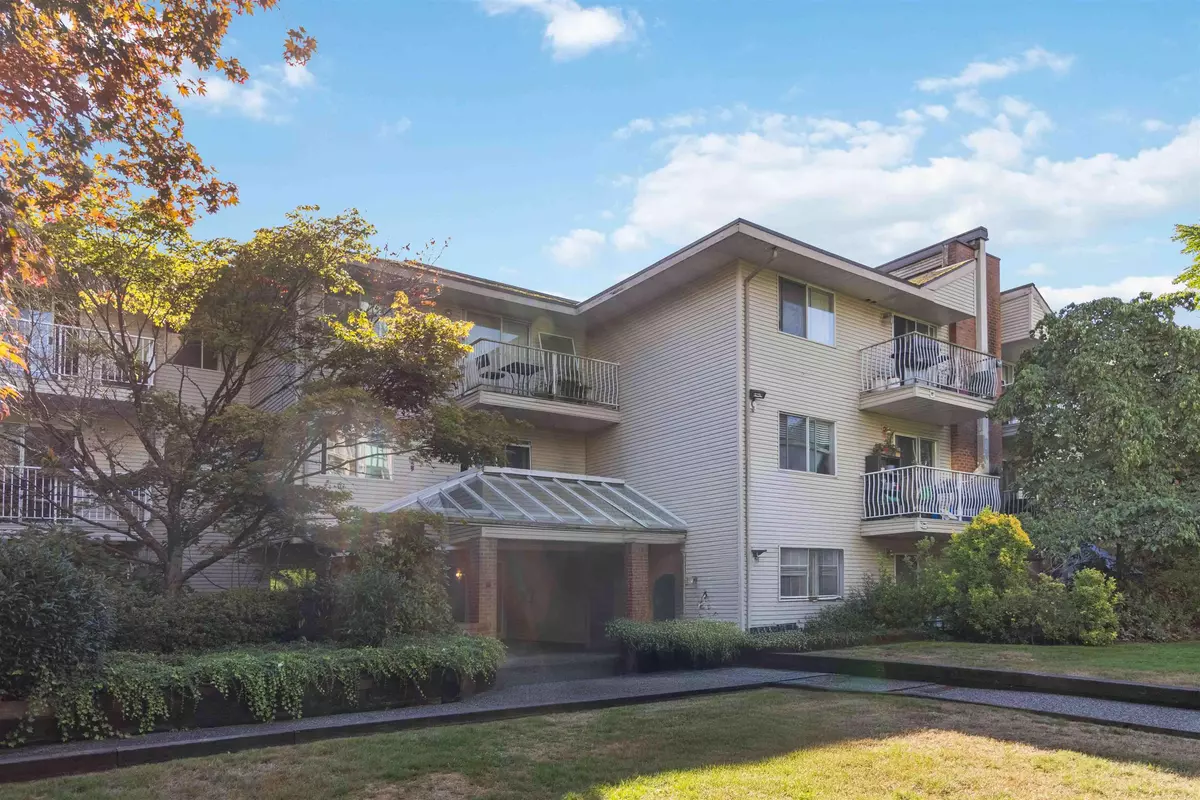 Coquitlam, BC V3B 4R9,1187 Pipeline RD #109