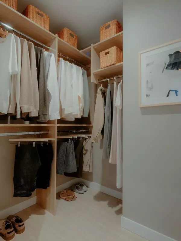 Burnaby, BC V0V 0V0,3633 Willingdon AVE #203