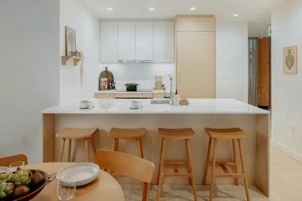 Burnaby, BC V0V 0V0,3633 Willingdon AVE #203