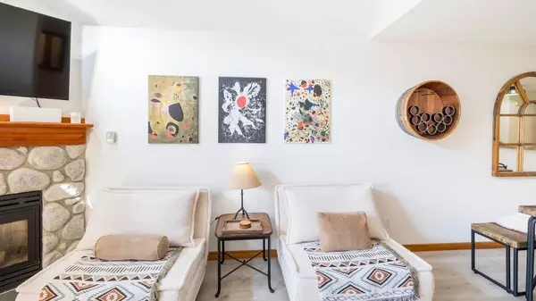 Whistler, BC V8E 1C9,4890 Painted Cliff RD #3