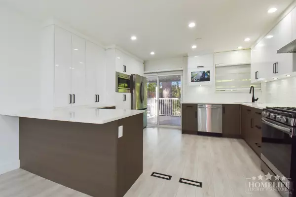 Surrey, BC V3W 6P7,13975 80b AVE