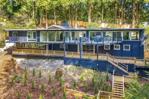 530 Hadden DR, West Vancouver, BC V7S 1G7