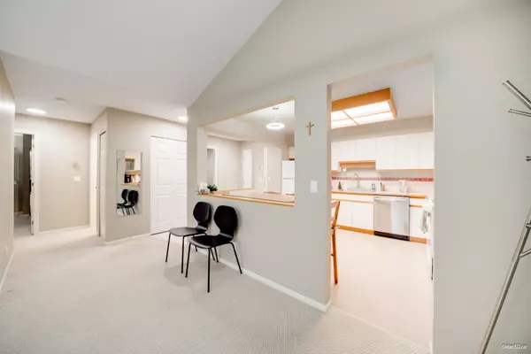 Coquitlam, BC V3J 7W5,501 Cochrane AVE #309