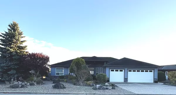 6217 Mika RD, Sechelt, BC V7Z 0R6