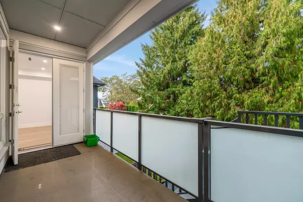 4471 Windjammer DR Richmond, BC V7E 4L7