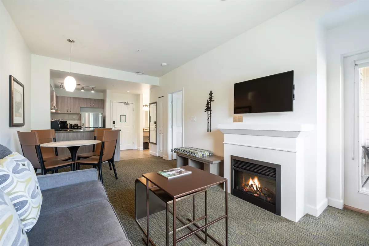 Squamish, BC V8B 0R3,40900 Tantalus RD #416