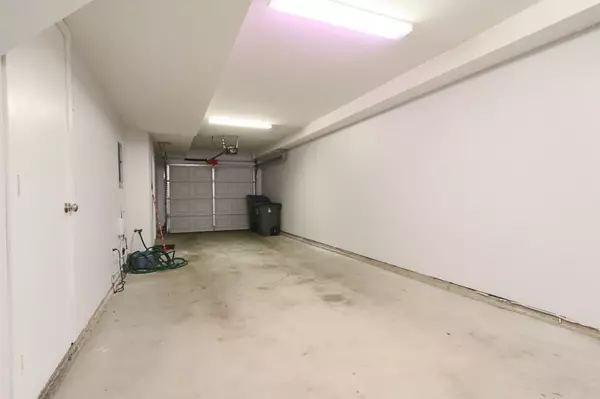 Surrey, BC V4N 0G5,16588 Fraser HWY #50