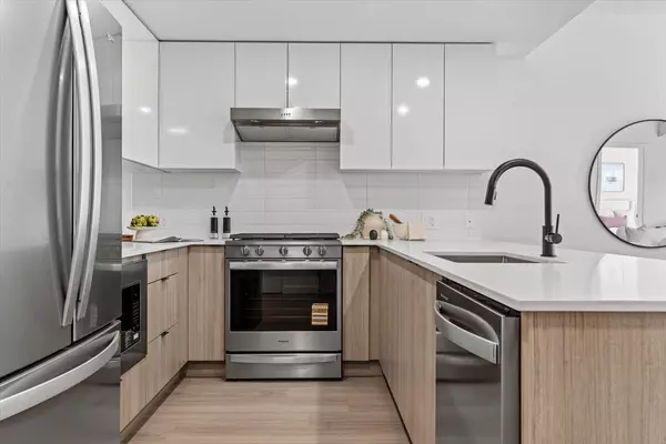 Port Coquitlam, BC N0N 0N0,2277 Hawthorne AVE #101