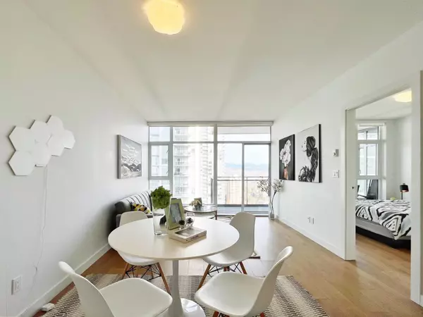 Burnaby, BC V5H 0H4,6098 Station ST #2308