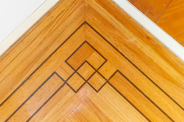 Vancouver, BC V5L 2C7,1615 Adanac ST