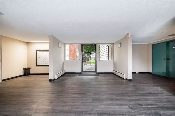 Abbotsford, BC V3S 5B6,1909 Salton RD #341