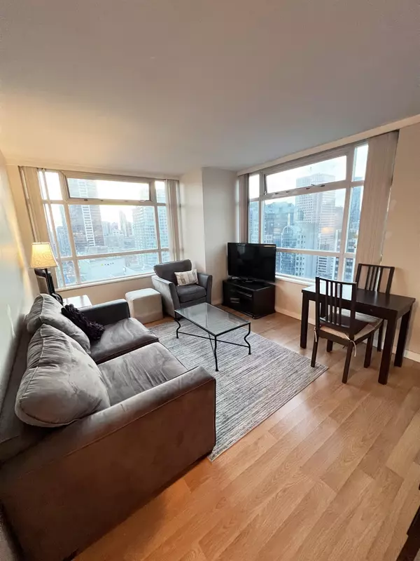 Vancouver, BC V6B 6H4,438 Seymour ST