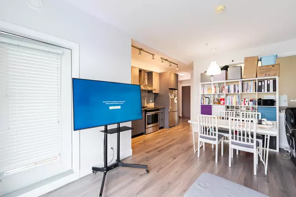 Burnaby, BC V5H 0H1,5355 Lane ST #PH35