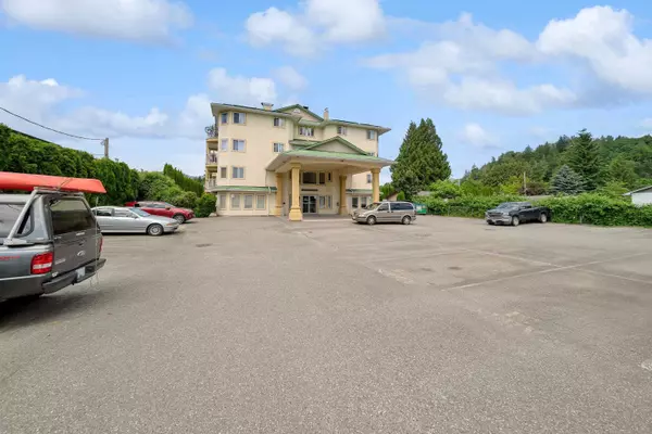 46777 Yale RD #301, Chilliwack, BC V2P 2S3