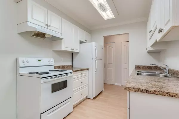 Coquitlam, BC V3B 6K2,1200 Pacific ST #205