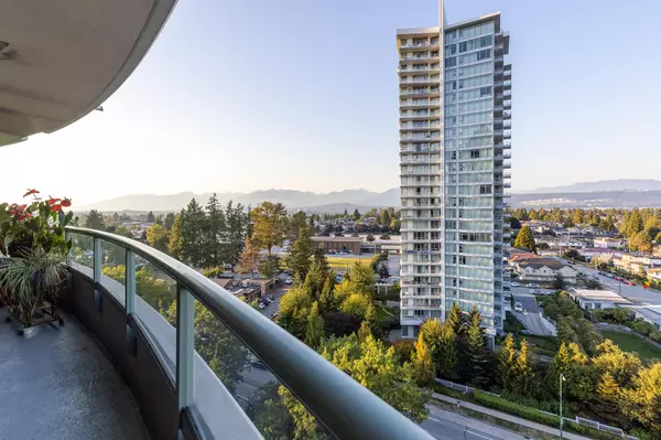 Burnaby, BC V5E 4M9,6659 Southoaks CRES #1401