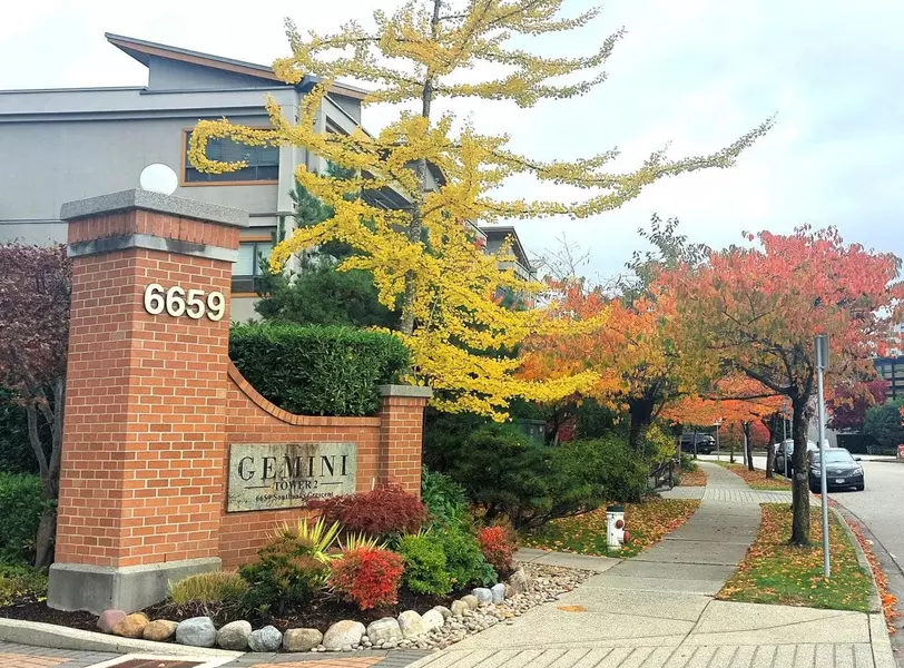 6659 Southoaks CRES #1401, Burnaby, BC V5E 4M9