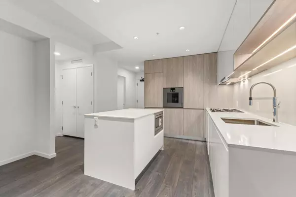 Richmond, BC V6Y 0N2,6500 Minoru BLVD #1211