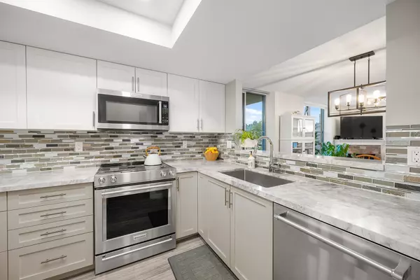 Port Moody, BC V3H 5B7,200 Newport DR #1004