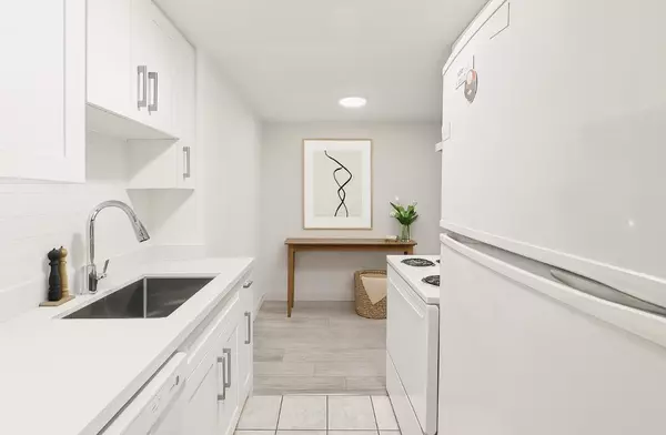 7293 Moffatt RD #162, Richmond, BC V6Y 3E4