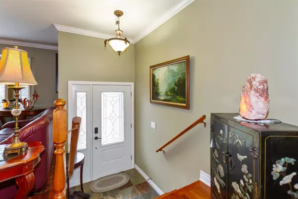 Maple Ridge, BC V2X 9S3,12193 Lindsay PL