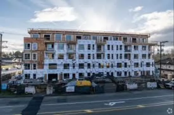 Surrey, BC V3T 4N8,10786 140th ST #312