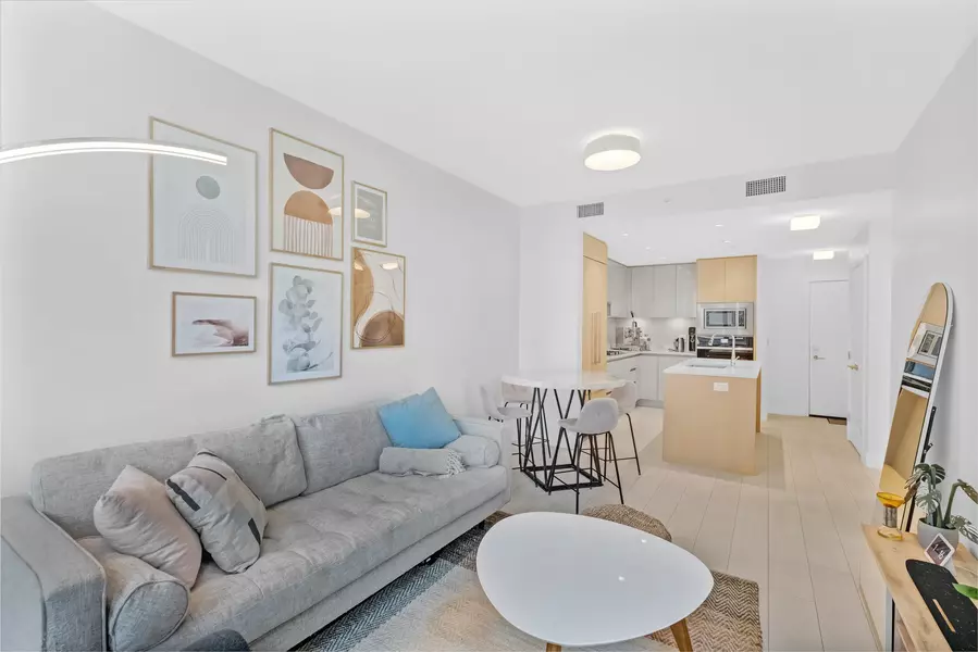 8575 Rivergrass DR #353, Vancouver, BC V5S 0J7