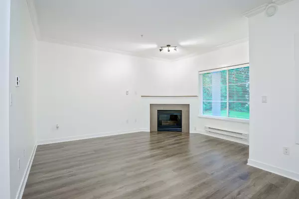 Maple Ridge, BC V2X 6P3,11519 Burnett ST #105