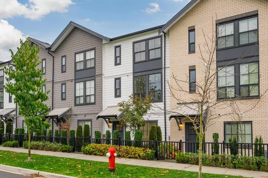 16565 24a AVE #20, Surrey, BC V3Z 1H7