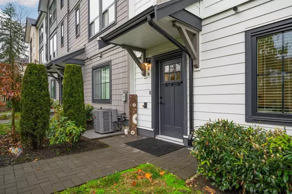 Surrey, BC V3Z 1H7,16565 24a AVE #20