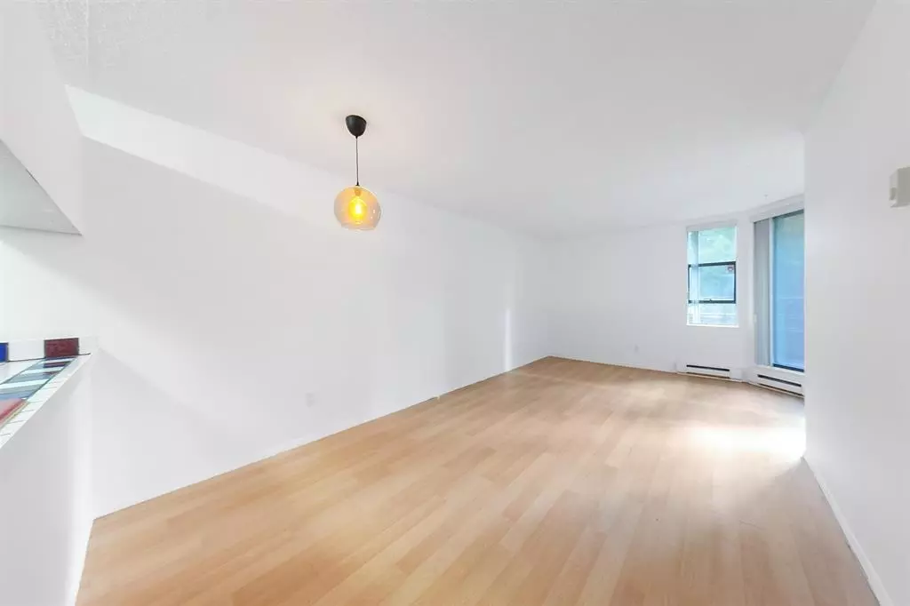 Vancouver, BC V6E 4C1,1040 Pacific ST #312